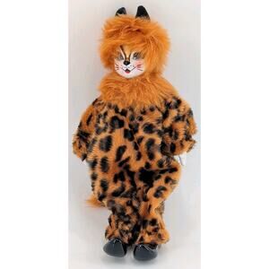 AIZEXIN Flexible Bendable Rock Cat Women Doll Clown Figure Horror Action Figure